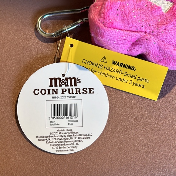 NWT M&M coin purse - Picture 3 of 4